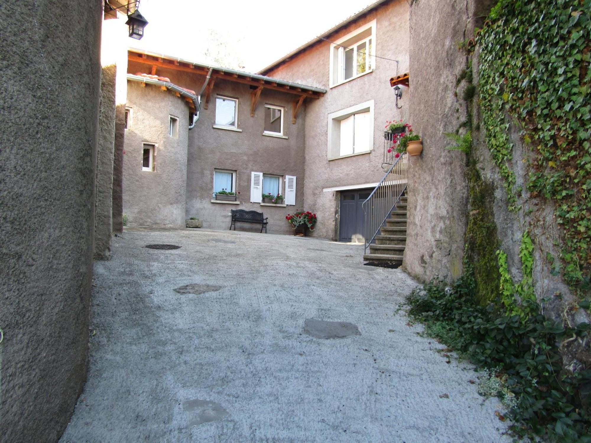 Grande Maison Au Coeur D'Un Village Historique Avec Terrasse Et Wifi Inclus - Fr-1-582-308 Saint-Vidal 외부 사진